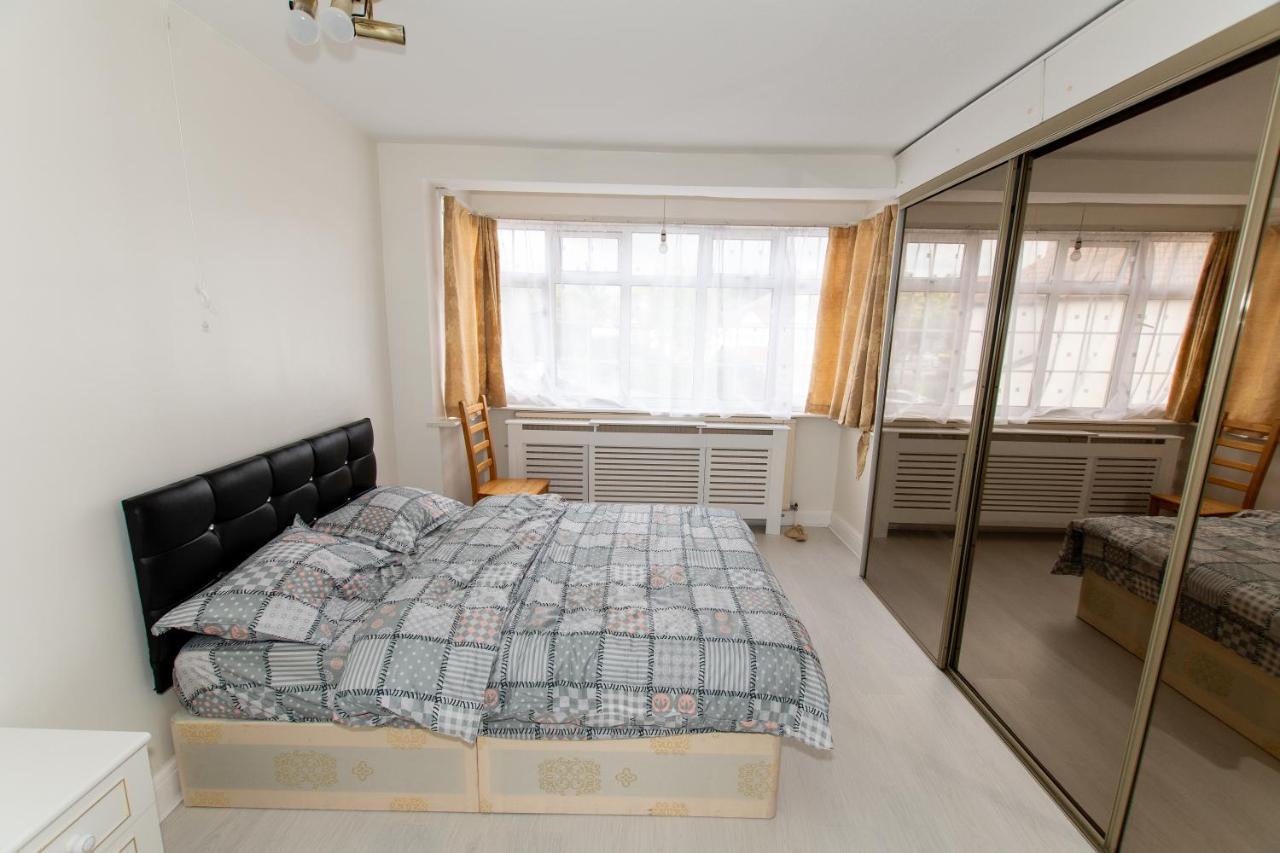 Oak Avenue Home Croydon Dış mekan fotoğraf