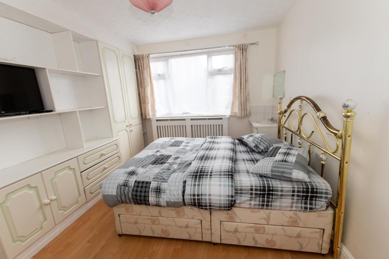 Oak Avenue Home Croydon Dış mekan fotoğraf